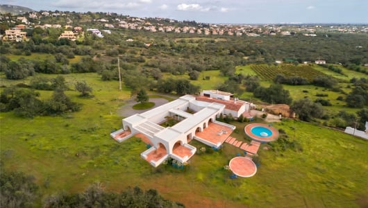 Poço de Amoreira, Almancil, Algarve, Portugal