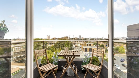 Lavender Hill, London, SW11