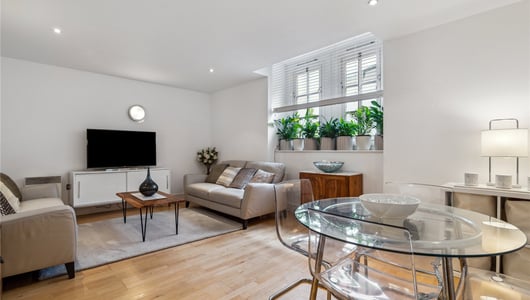 Tamarind Court, London, SE1