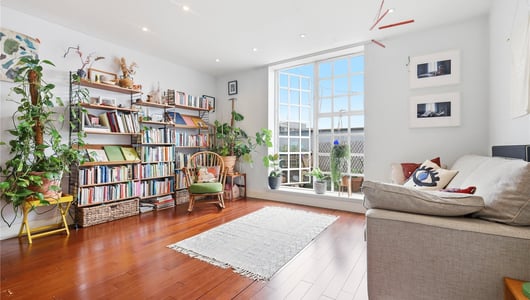 Tamarind Court, London, SE1
