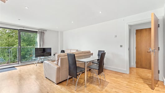 Mission Point, London, SE16
