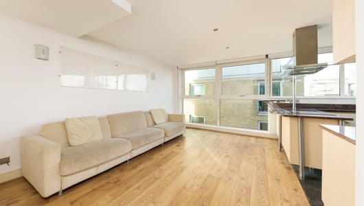 Cinnabar Wharf Central, London, E1W