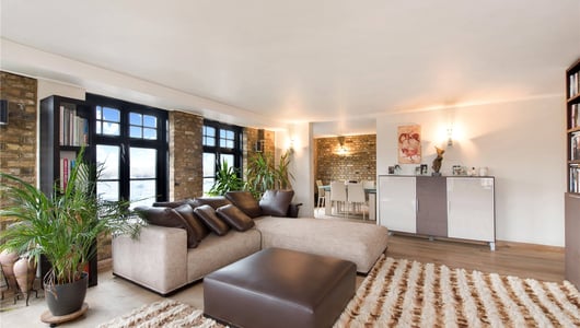 Sanctuary Court, London, E1W