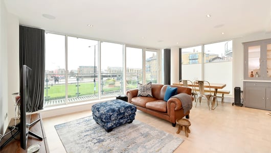 Halcyon Wharf, London, E1W