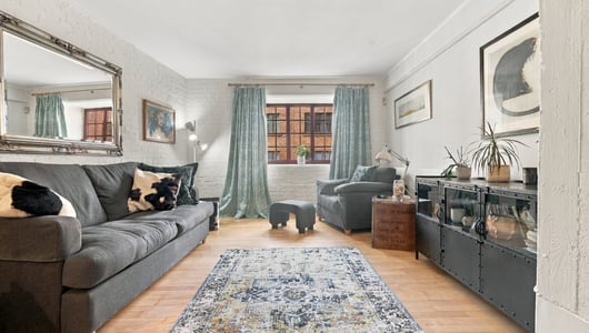 New Crane Wharf, London, E1W