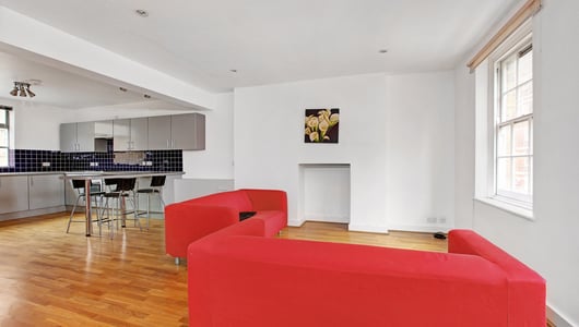 Gray’s Inn Road, Clerkenwell, London, WC1X