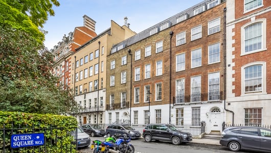 Queen Square, Bloomsbury , London, WC1N