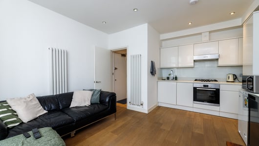 Shepherds Bush Road, Brook Green, Shepherds Bush, W6