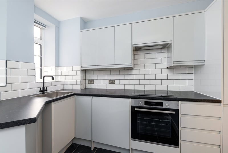 Stourcliffe Street, London, W1H - Picture 2
