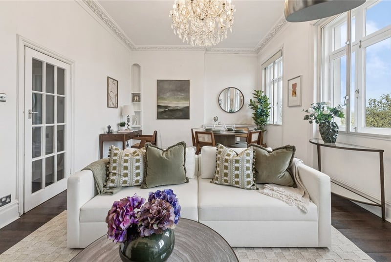 Hyde Park Gardens, London, W2 - Picture 3