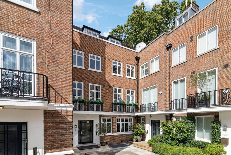 Gloucester Square, London, W2 - Picture 21
