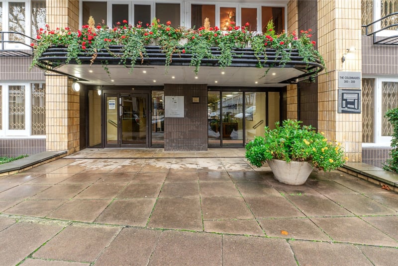 Porchester Square, London, W2 - Picture 9