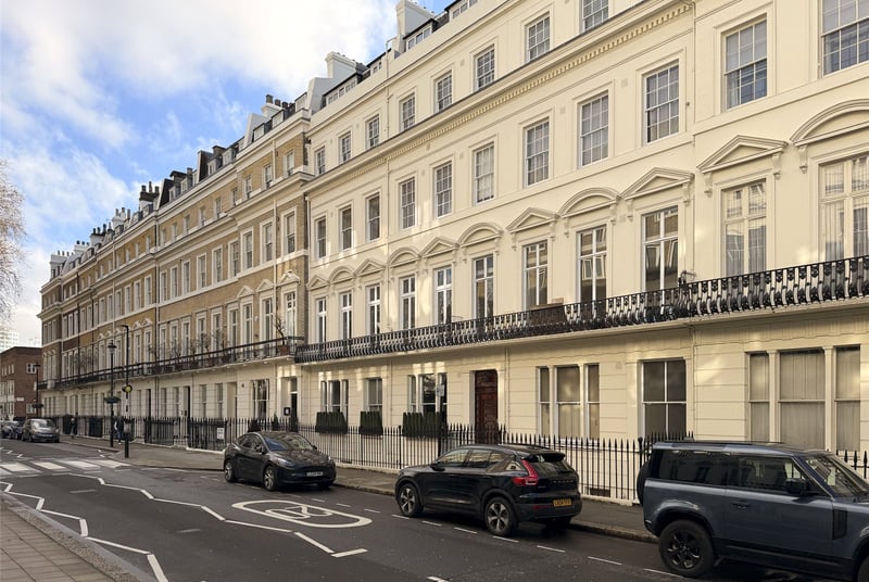 Strathearn Place, London, W2 - Picture 1