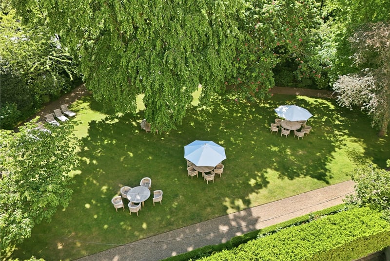 Hyde Park Gardens, London, W2 - Picture 14