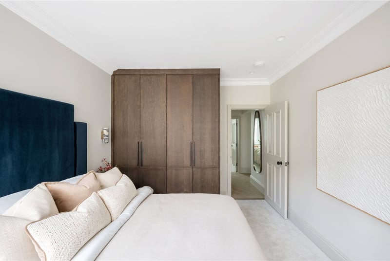 Jermyn Street, London, SW1Y - Picture 20
