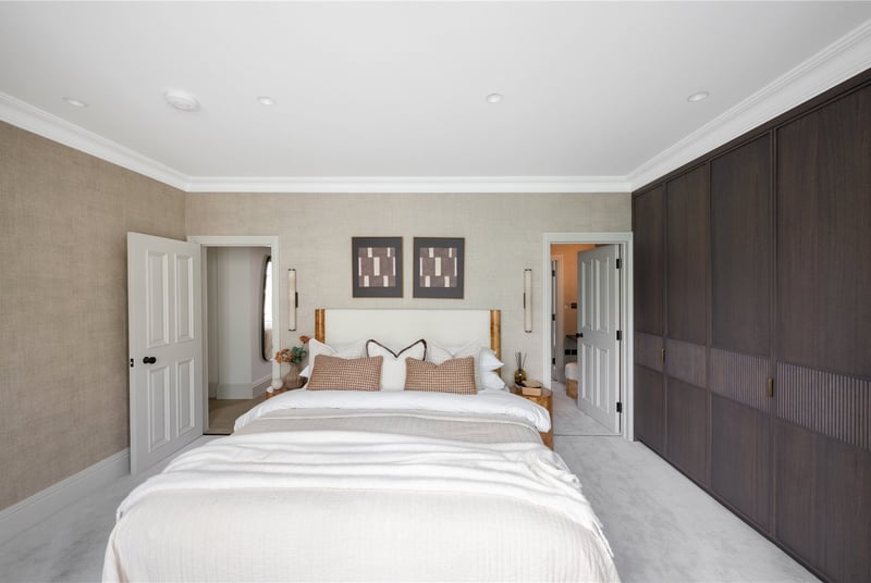 Jermyn Street, London, SW1Y - Picture 15