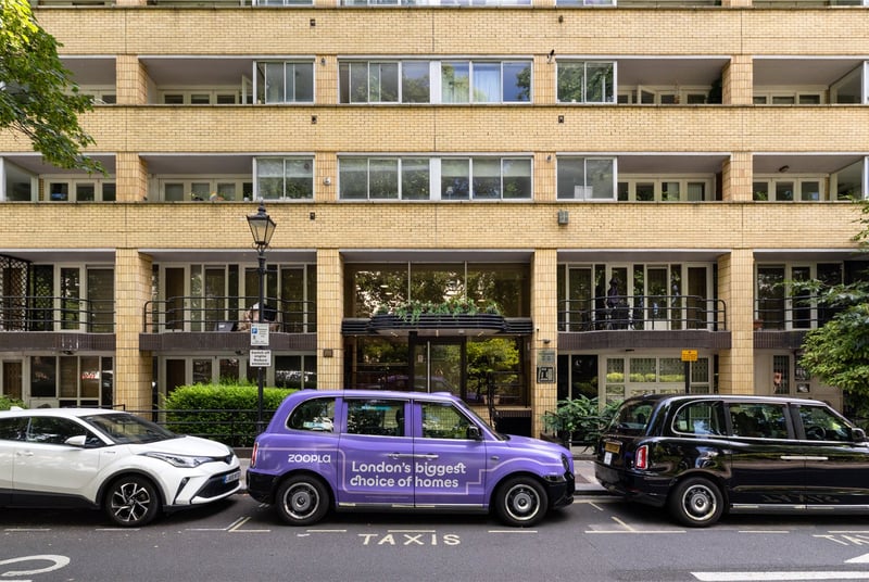 Porchester Square, London, W2 - Picture 14