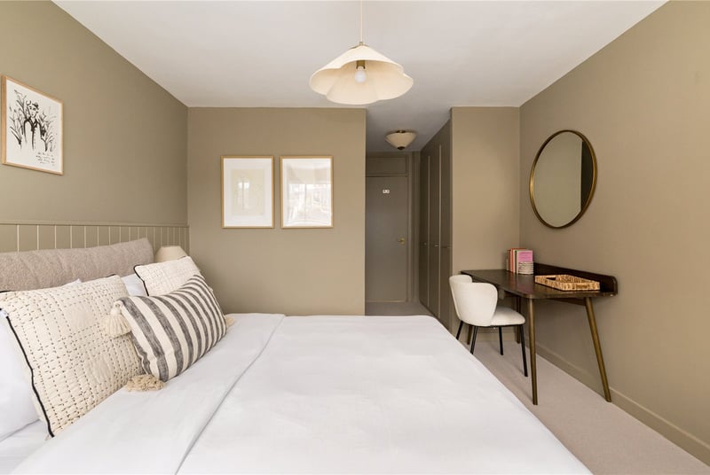 Porchester Square, London, W2 - Picture 9