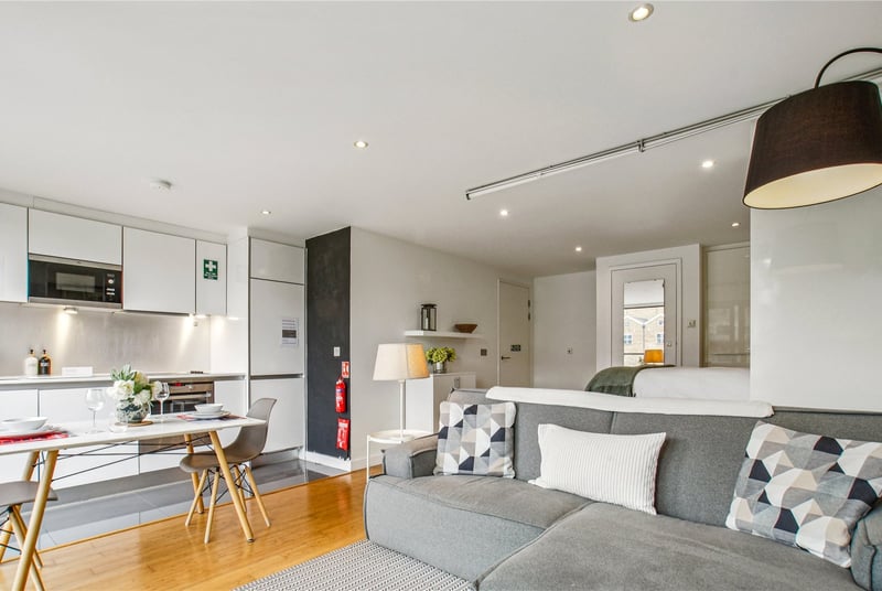 Graham Street, London, N1 - Picture 5
