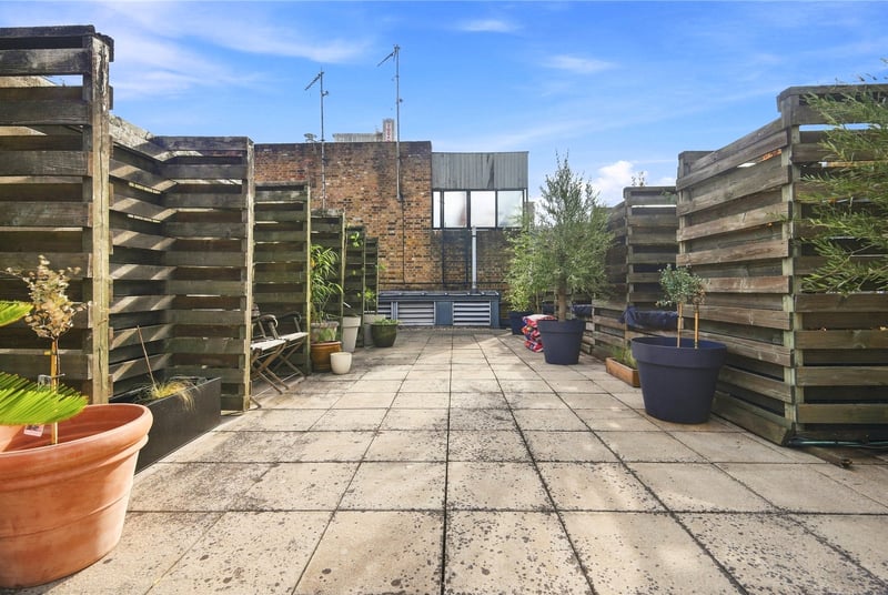 New Concordia Wharf, London, SE1 - Picture 18