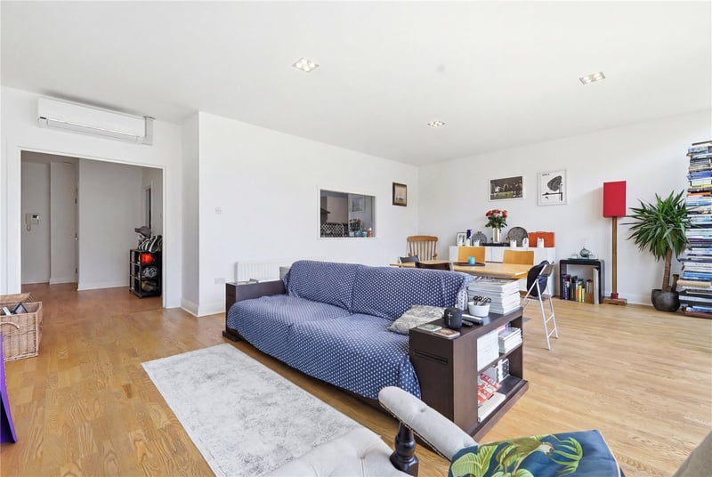 Saffron Wharf, London, SE1 - Picture 22