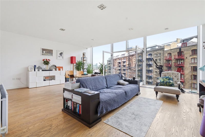 Saffron Wharf, London, SE1 - Picture 1