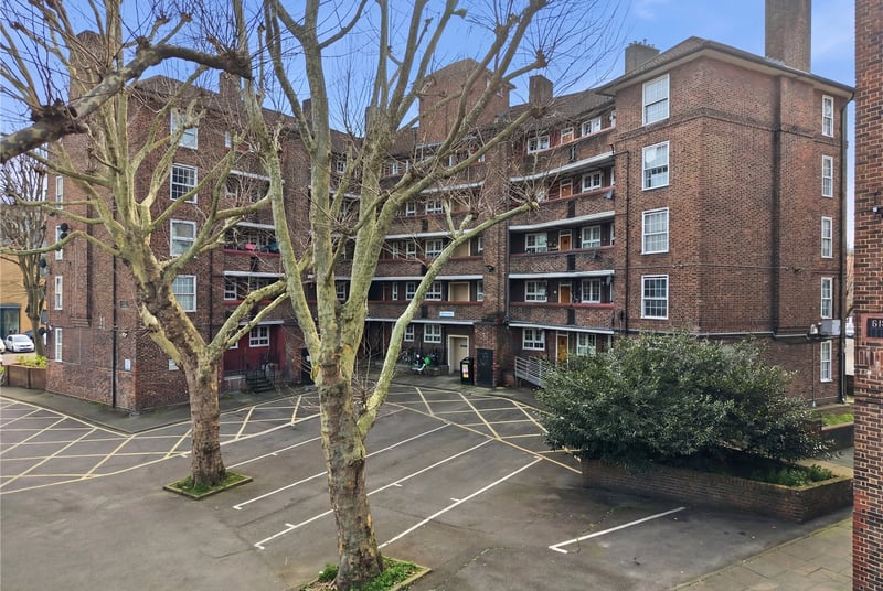 Fleming House, London, SE16 - Picture 12
