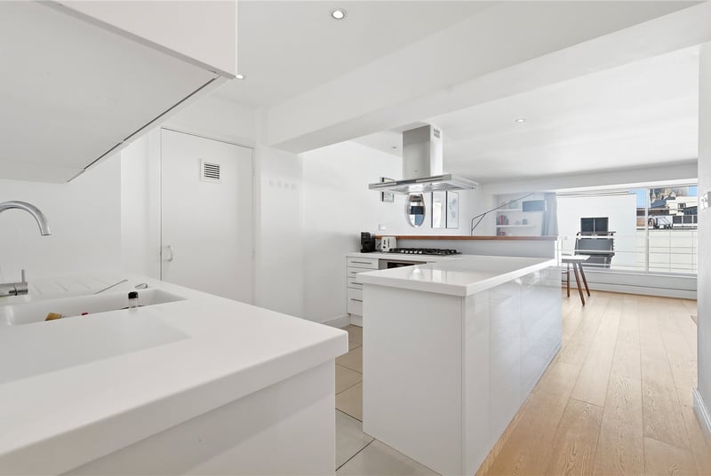 Cinnamon Wharf, London, SE1 - Picture 2