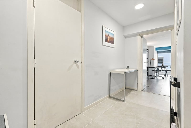 Cinnamon Wharf, London, SE1 - Picture 7