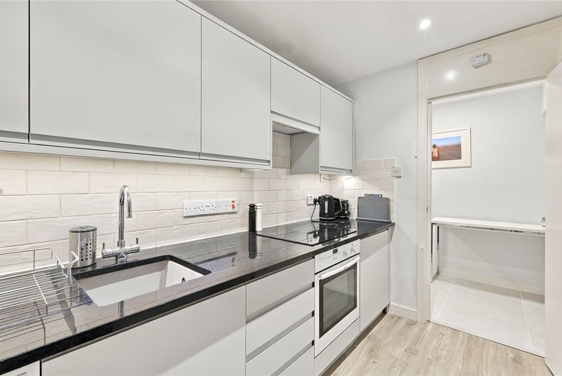 Cinnamon Wharf, London, SE1 - Picture 6