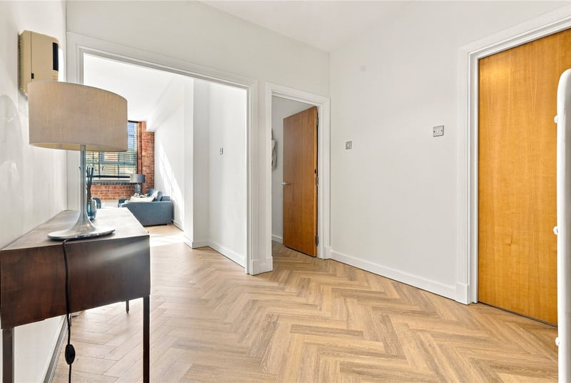 Boss House, London, SE1 - Picture 4