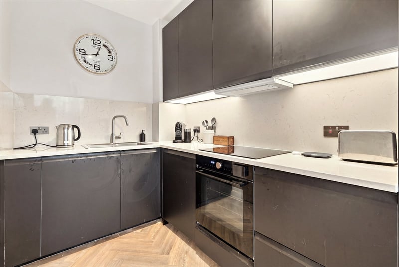 Boss House, London, SE1 - Picture 6