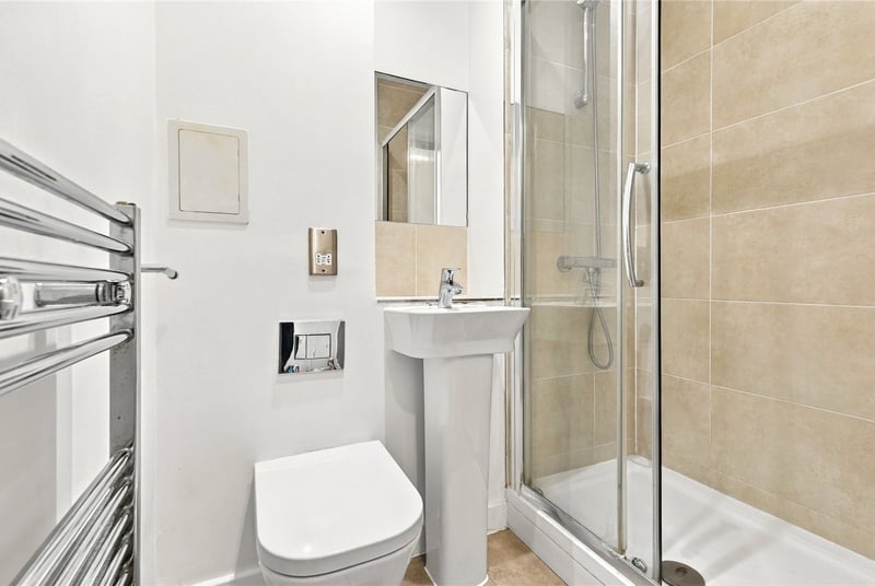Queens Court, London, SE16 - Picture 11