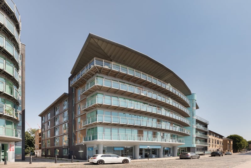 Halcyon Wharf, London, E1W - Picture 13