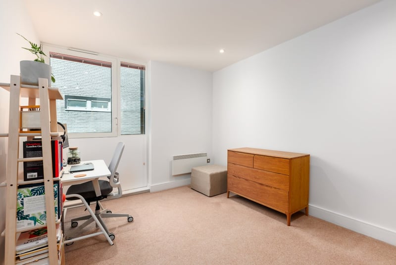 Halcyon Wharf, London, E1W - Picture 10