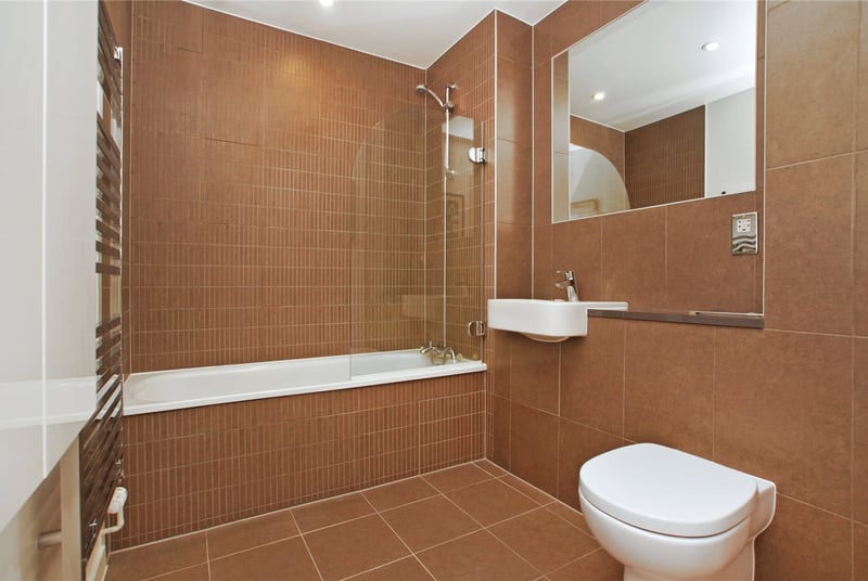 Compass House, London, E1W - Picture 6