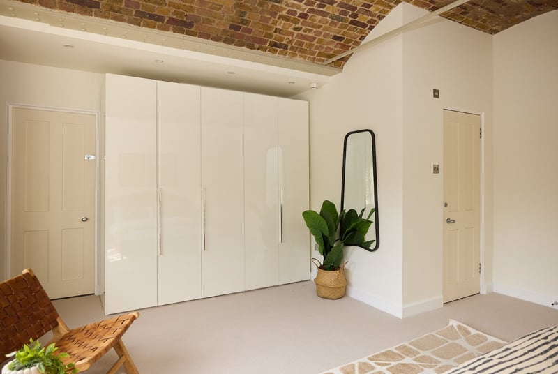 Ivory House, London, E1W - Picture 23