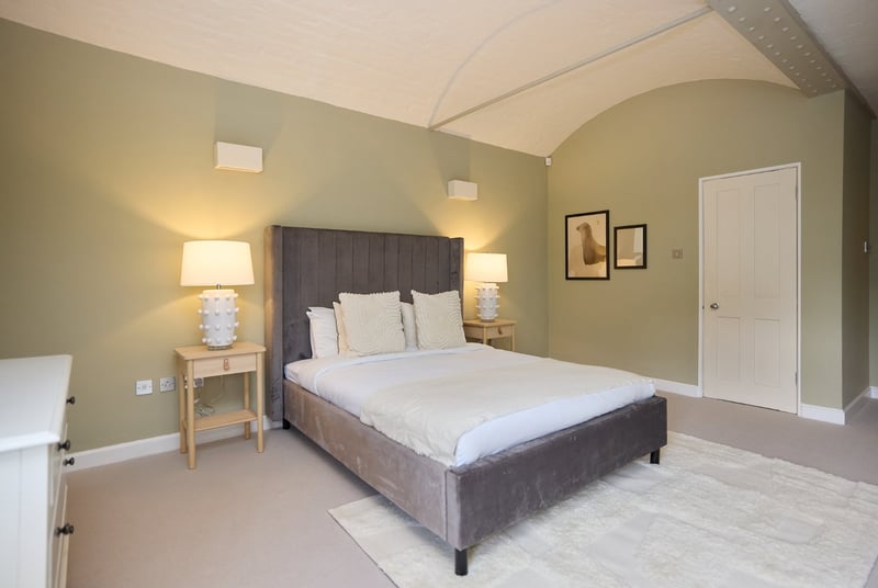Ivory House, London, E1W - Picture 32