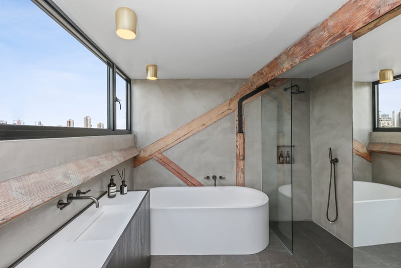 Olivers Wharf, London, E1W - Picture 30