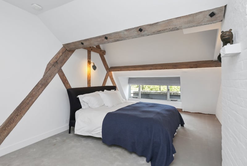 Olivers Wharf, London, E1W - Picture 32