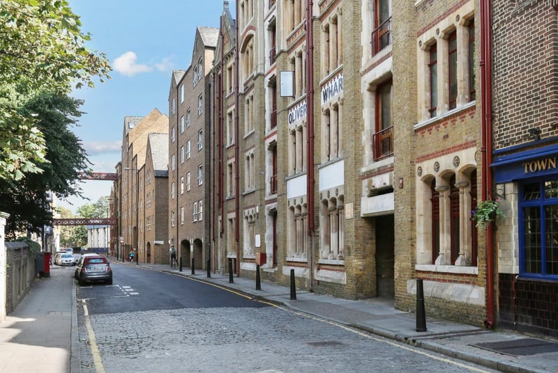 Olivers Wharf, London, E1W - Picture 37