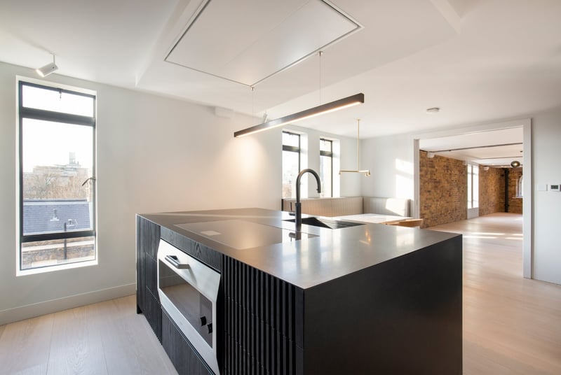 Olivers Wharf, London, E1W - Picture 17