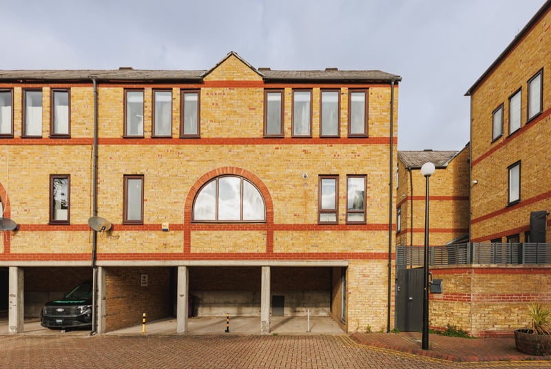 Codling Close, London, E1W - Picture 10