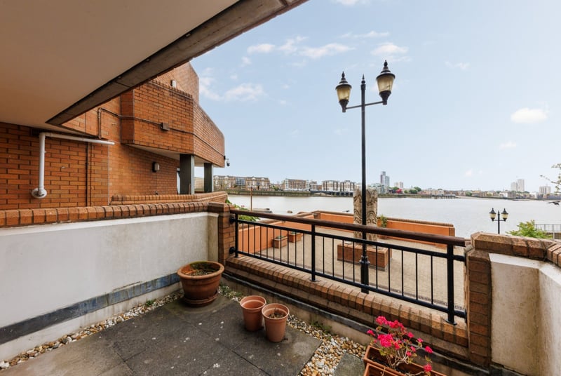 Free Trade Wharf, London, E1W - Picture 4
