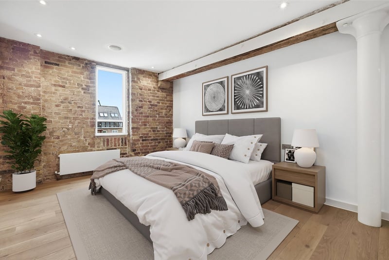 Olivers Wharf, London, E1W - Picture 13