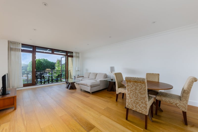 Jacana Court, London, E1W - Picture 3