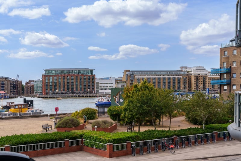 Halcyon Wharf, London, E1W - Picture 3