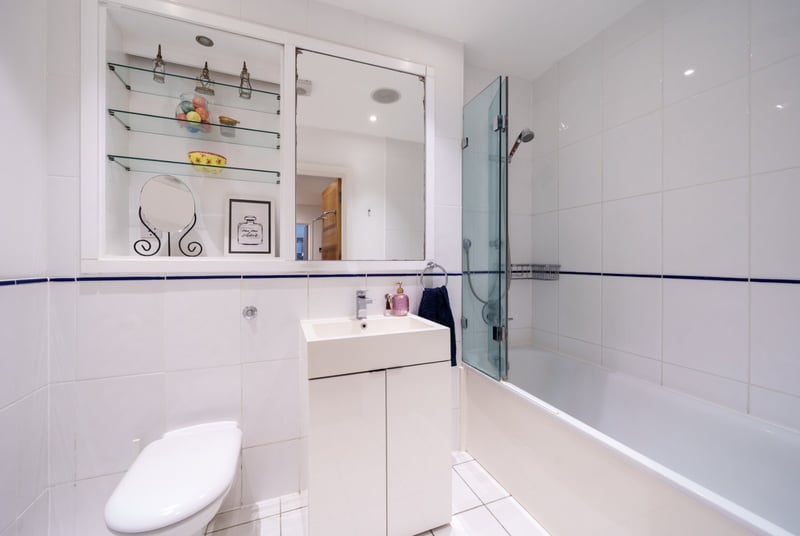 Halcyon Wharf, London, E1W - Picture 12