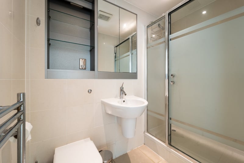 Cinnabar Wharf Central, London, E1W - Picture 8
