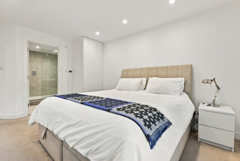 Capital Wharf, London, E1W - Picture 24